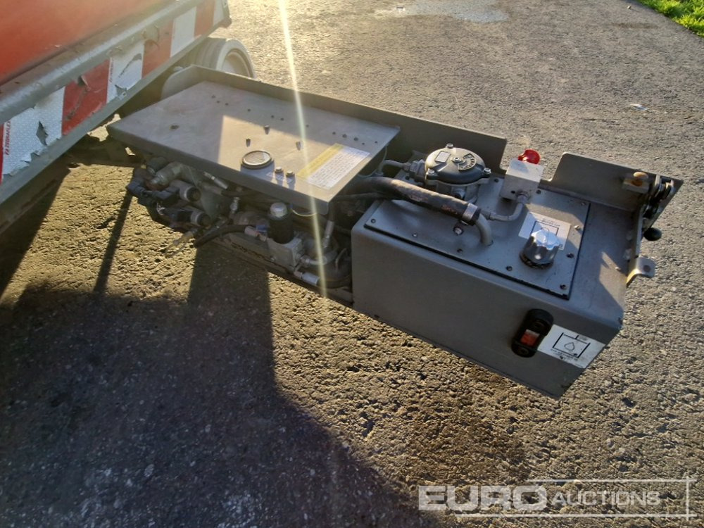 Plataforma de tijeras 2013 SkyJack SJIII-3220: foto 14 Plataforma de tijeras 2013 SkyJack SJIII-3220: foto 14