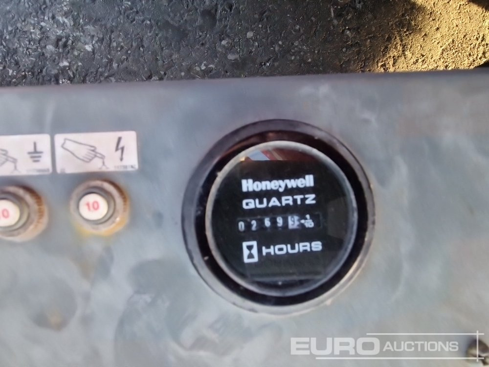 Plataforma de tijeras 2013 SkyJack SJIII-3220: foto 15 Plataforma de tijeras 2013 SkyJack SJIII-3220: foto 15