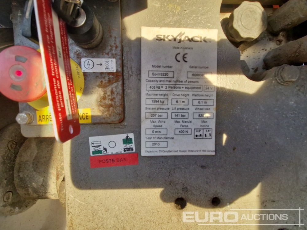 Plataforma de tijeras 2013 SkyJack SJIII-3220: foto 16 Plataforma de tijeras 2013 SkyJack SJIII-3220: foto 16