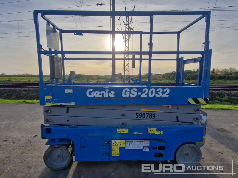 2015 Genie GS-2032 - Plataforma elevadora: foto 2 2015 Genie GS-2032 - Plataforma elevadora: foto 2