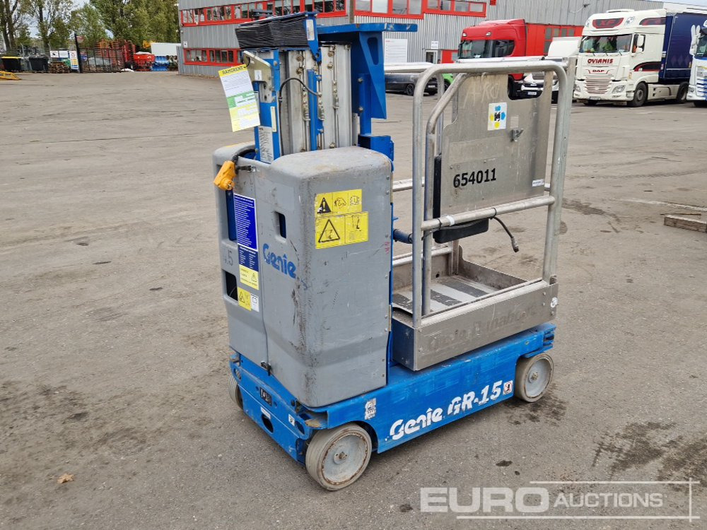 2016 Genie GR-15 - Plataforma de mástil vertical: foto 4 2016 Genie GR-15 - Plataforma de mástil vertical: foto 4