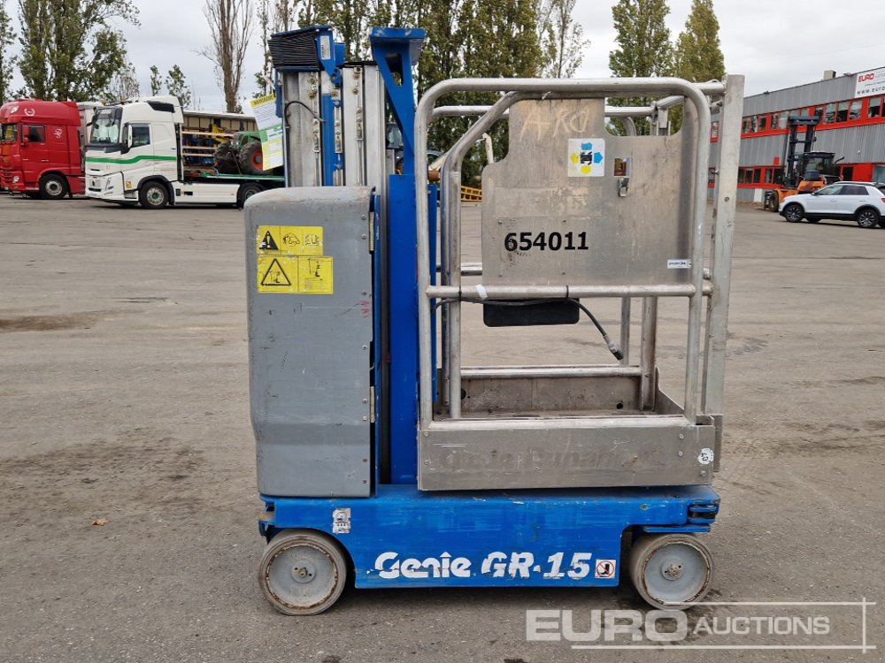 2016 Genie GR-15 - Plataforma de mástil vertical: foto 5 2016 Genie GR-15 - Plataforma de mástil vertical: foto 5