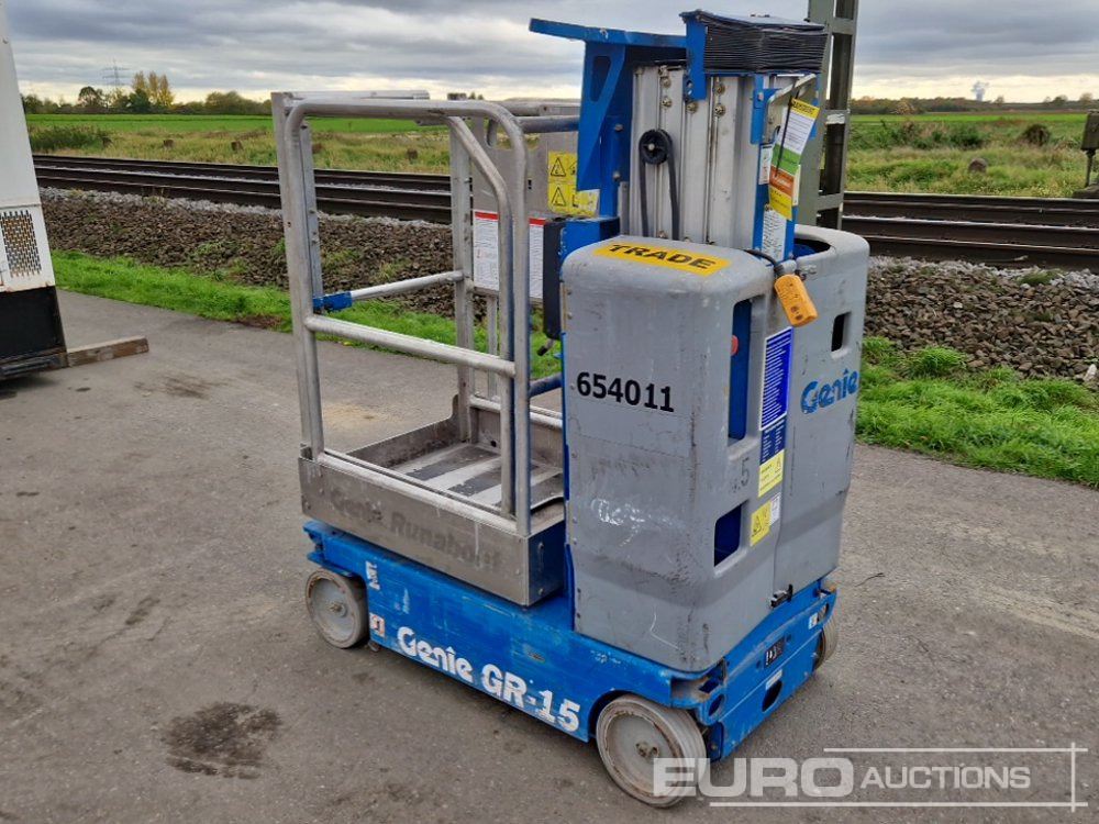 2016 Genie GR-15 - Plataforma de mástil vertical: foto 3 2016 Genie GR-15 - Plataforma de mástil vertical: foto 3