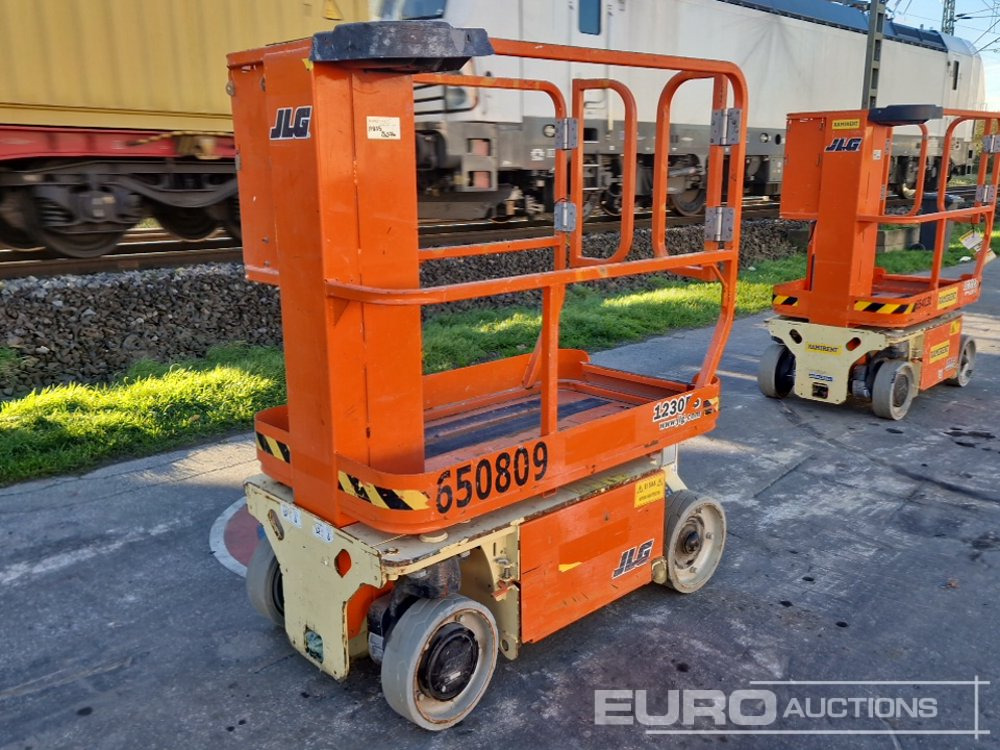2016 JLG 1230ES - Plataforma de mástil vertical: foto 1 2016 JLG 1230ES - Plataforma de mástil vertical: foto 1