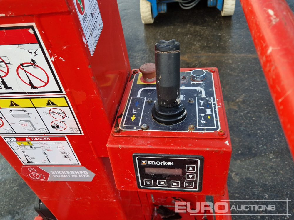 Plataforma de mástil vertical 2016 Snorkel TM12-C-E: foto 13 Plataforma de mástil vertical 2016 Snorkel TM12-C-E: foto 13