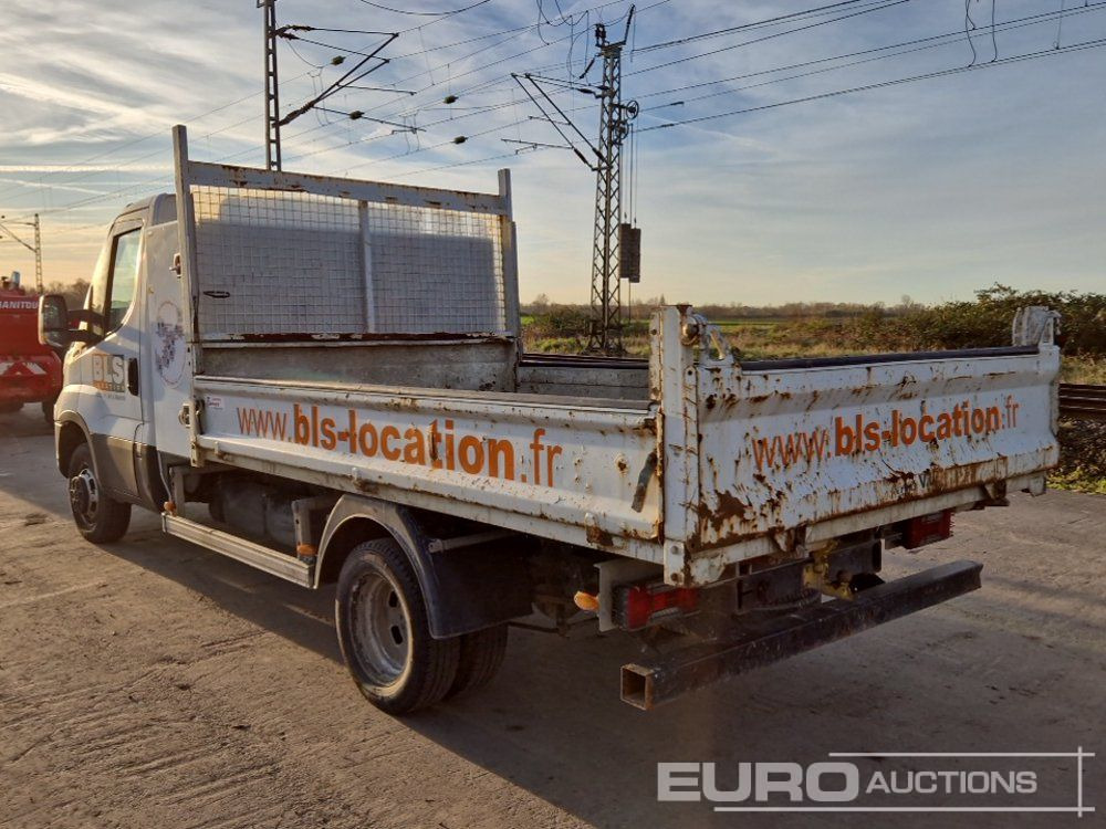 2019 Iveco 35-120 - Camión volquete: foto 3 2019 Iveco 35-120 - Camión volquete: foto 3
