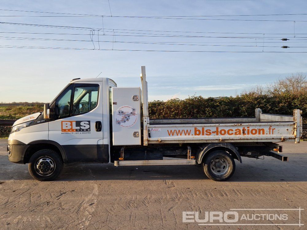 2019 Iveco 35-120 - Camión volquete: foto 2 2019 Iveco 35-120 - Camión volquete: foto 2