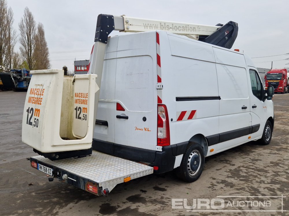 2019 Renault Master 135 - Camión con plataforma elevadora: foto 5 2019 Renault Master 135 - Camión con plataforma elevadora: foto 5