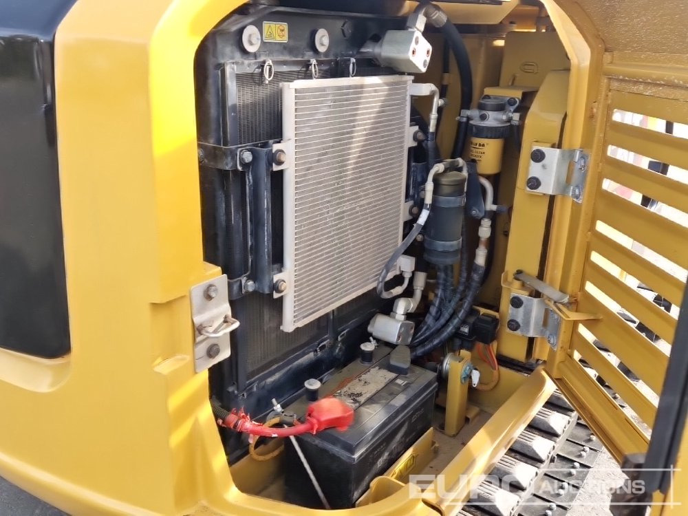 Miniexcavadora CAT 305.5 E2: foto 31 Miniexcavadora CAT 305.5 E2: foto 31