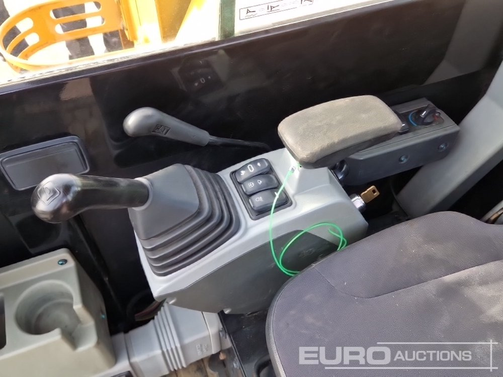 Miniexcavadora CAT 305.5 E2: foto 21 Miniexcavadora CAT 305.5 E2: foto 21