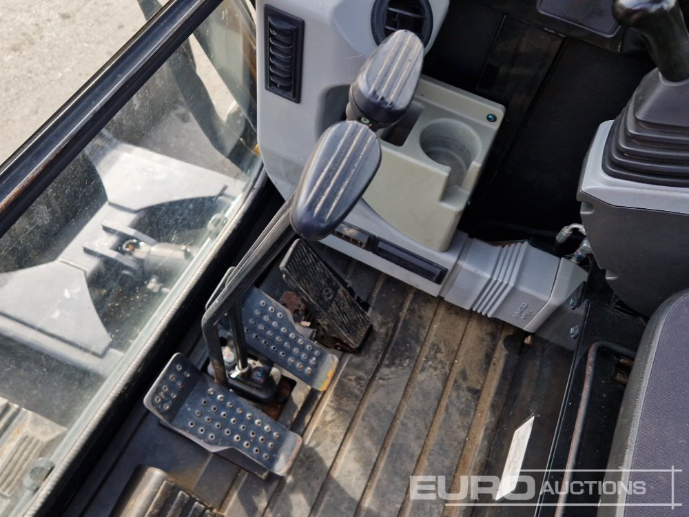 Miniexcavadora CAT 305.5 E2: foto 23 Miniexcavadora CAT 305.5 E2: foto 23