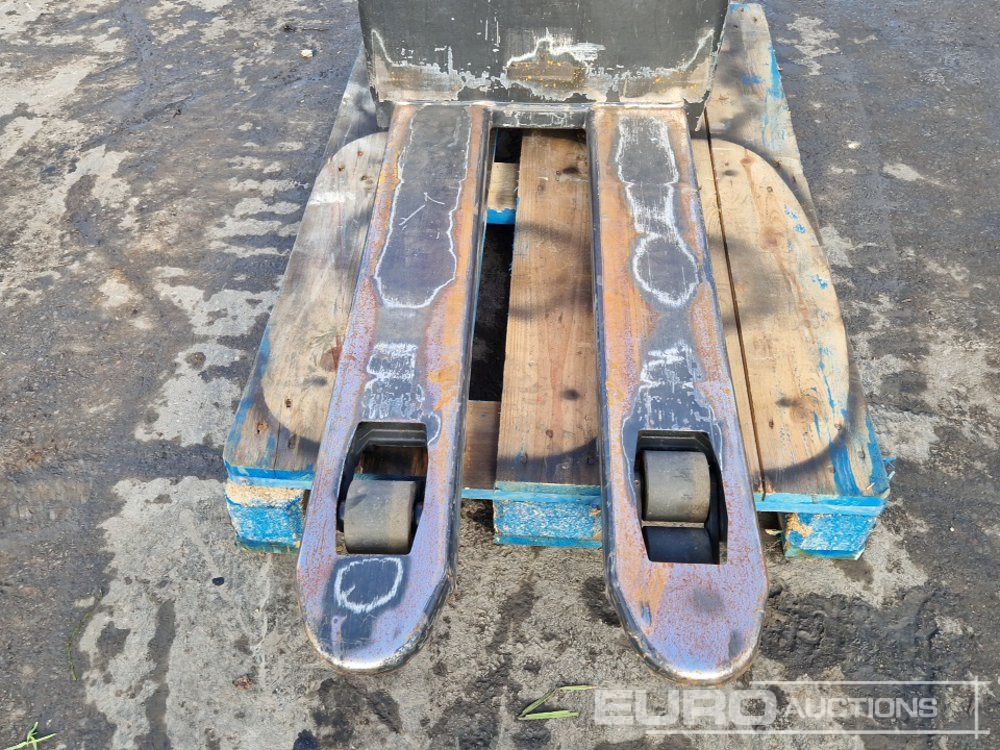 2017 Linde MT15 - Equipo de manutención: foto 5 2017 Linde MT15 - Equipo de manutención: foto 5