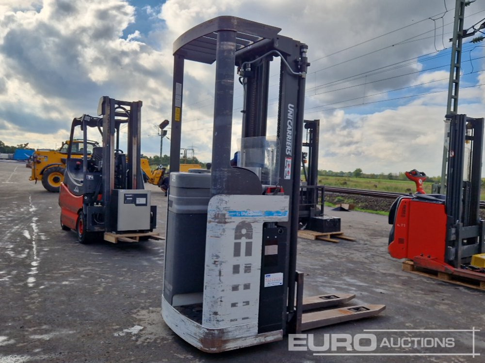 2019 UniCarriers A/160SDTFVJN540 Electric Pallet Truck, 2 Stage Mast, Free Lift Mast, Forks - Equipo de manutención: foto 4 2019 UniCarriers A/160SDTFVJN540 Electric Pallet Truck, 2 Stage Mast, Free Lift Mast, Forks - Equipo de manutención: foto 4