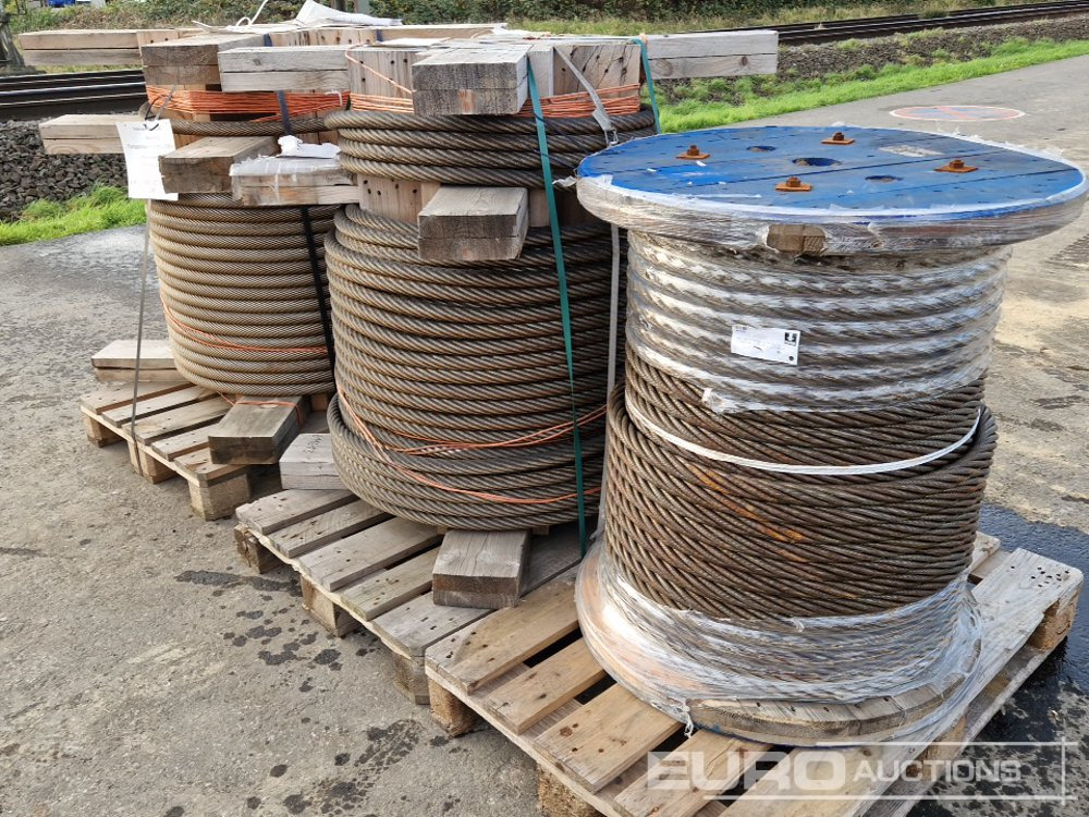 3 Pallets of Steel Ropes - Equipo de manutención: foto 4 3 Pallets of Steel Ropes - Equipo de manutención: foto 4