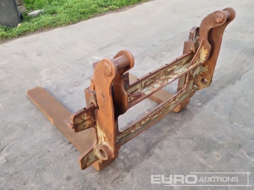 Forks to suit Schaeff, Terex, Zeppelin - Equipo de manutención: foto 2 Forks to suit Schaeff, Terex, Zeppelin - Equipo de manutención: foto 2