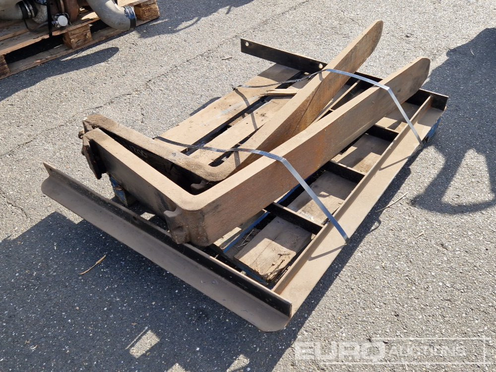 Protection Frame and Forks - Equipo de manutención: foto 4 Protection Frame and Forks - Equipo de manutención: foto 4