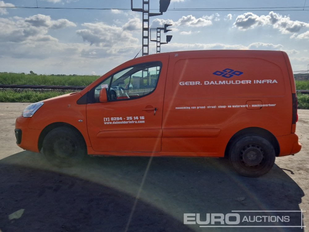 2016 Peugeot PARTNER 1.6HDI - Furgoneta: foto 2 2016 Peugeot PARTNER 1.6HDI - Furgoneta: foto 2