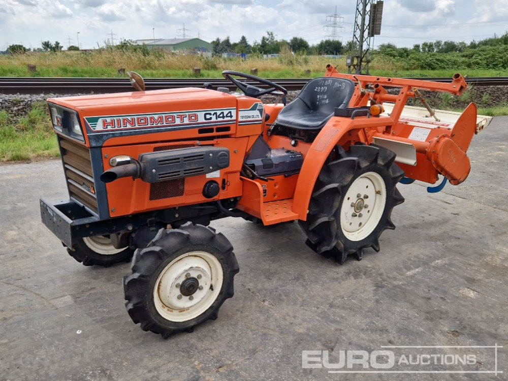 Hinomoto C144 - Mini tractor: foto 1 Hinomoto C144 - Mini tractor: foto 1