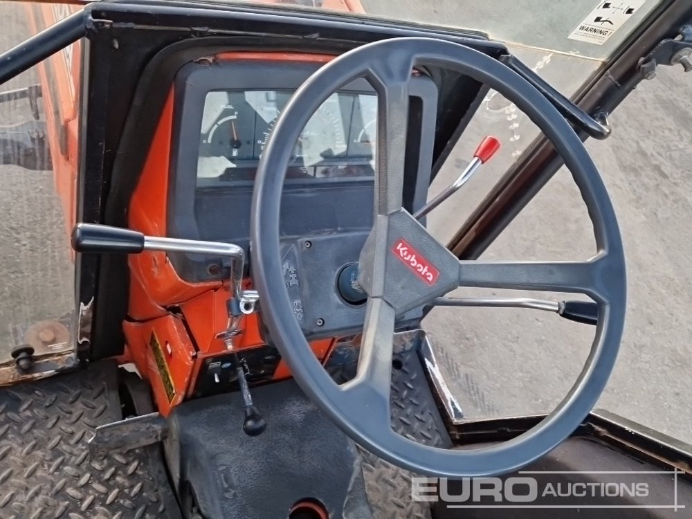 Mini tractor Kubota L3250D: foto 27