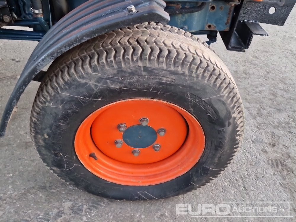 Mini tractor Kubota L3250D: foto 8