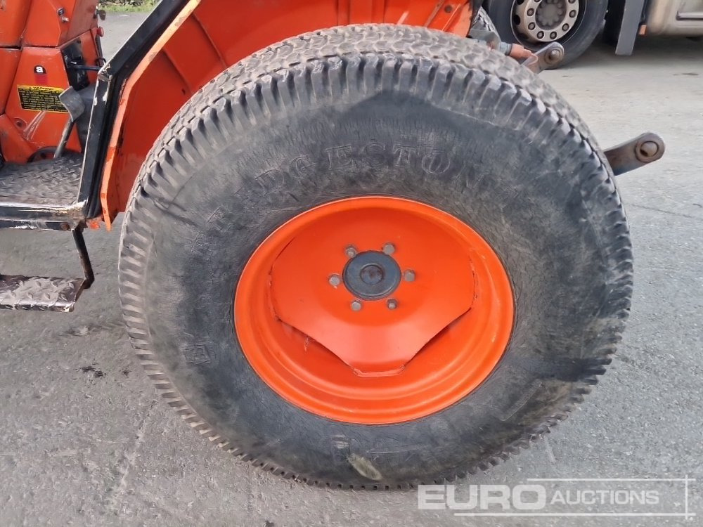 Mini tractor Kubota L3250D: foto 10