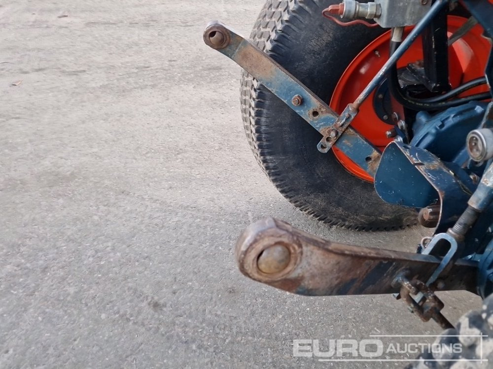 Mini tractor Kubota L3250D: foto 19