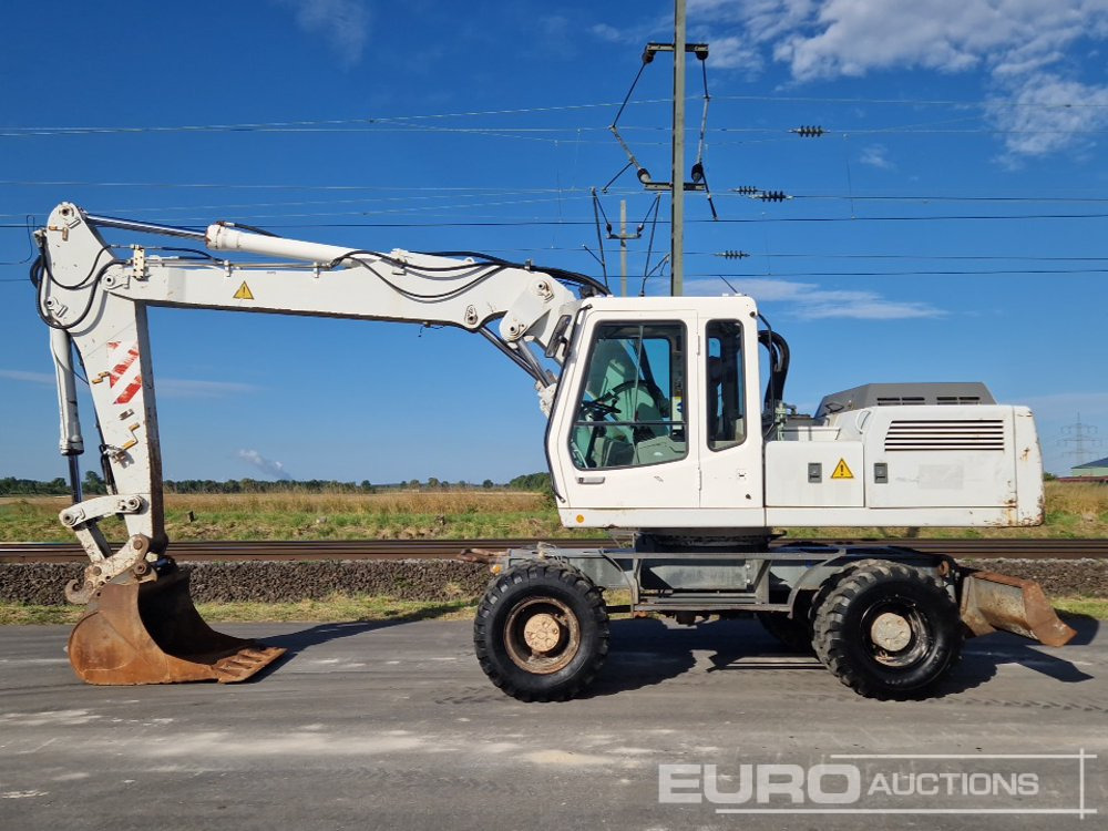 Liebherr A924 LITRONIC - Excavadora de ruedas: foto 2 Liebherr A924 LITRONIC - Excavadora de ruedas: foto 2