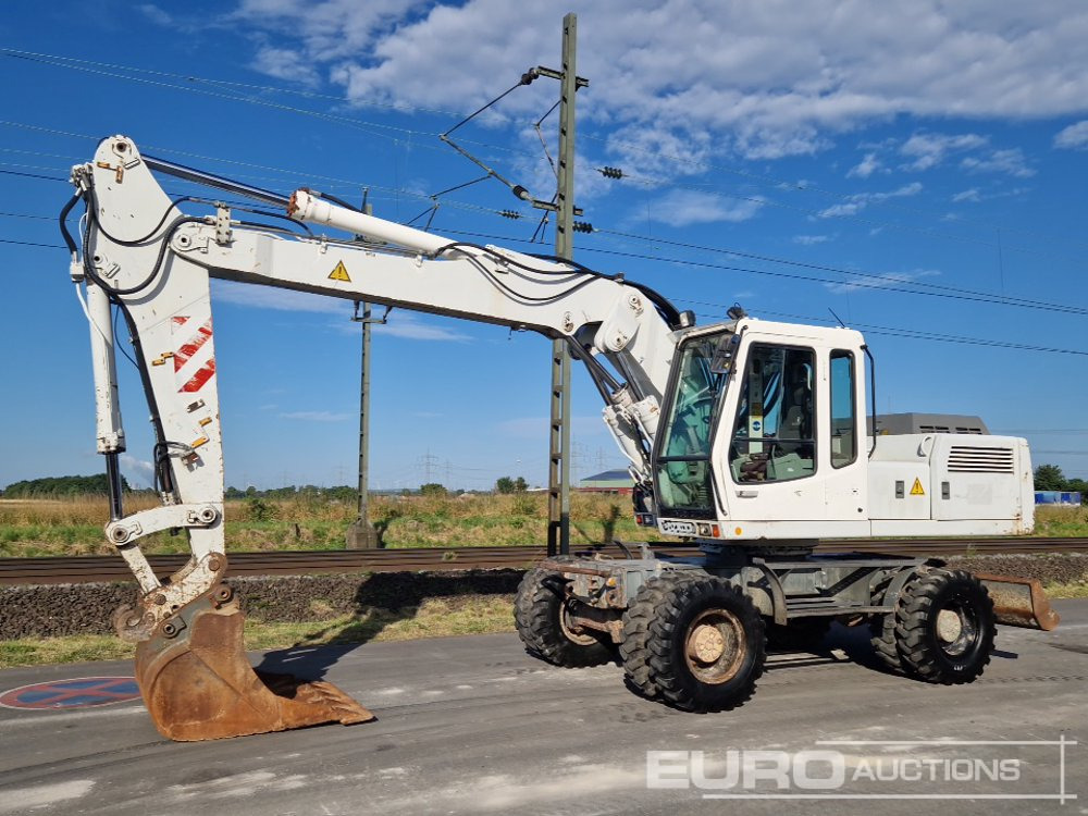 Liebherr A924 LITRONIC - Excavadora de ruedas: foto 1 Liebherr A924 LITRONIC - Excavadora de ruedas: foto 1