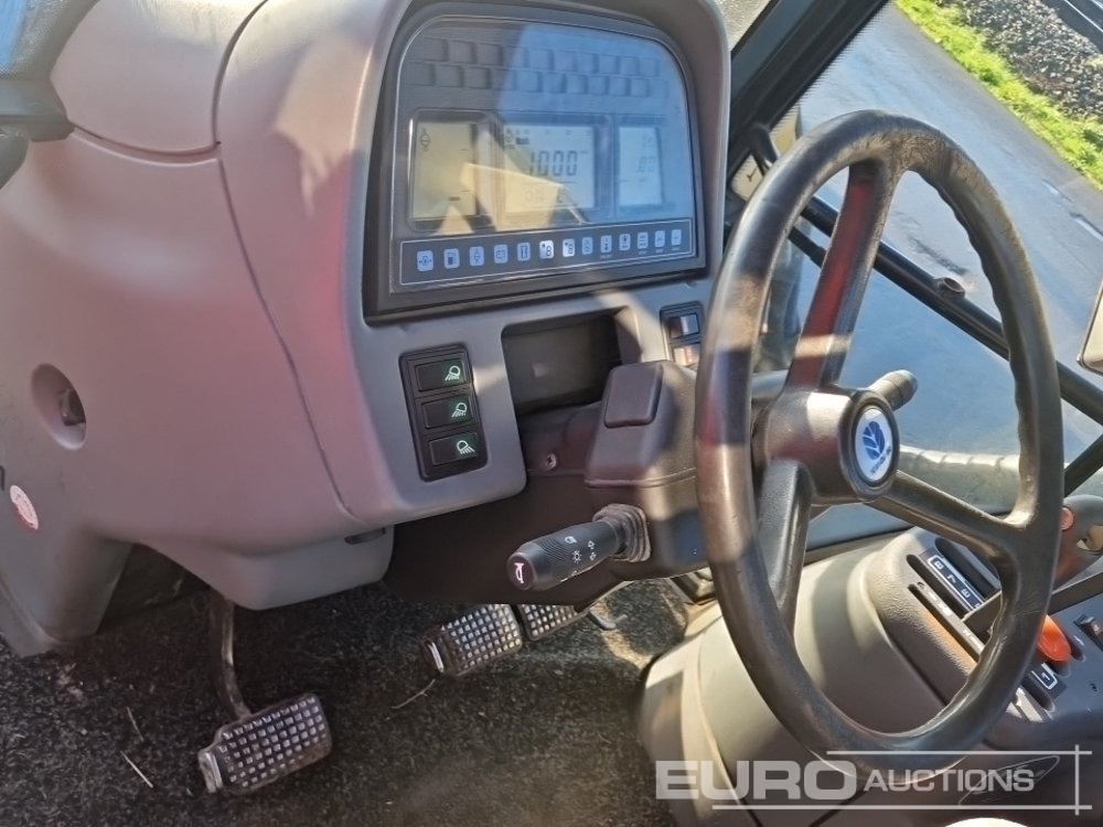 Tractor New Holland TS100: foto 35