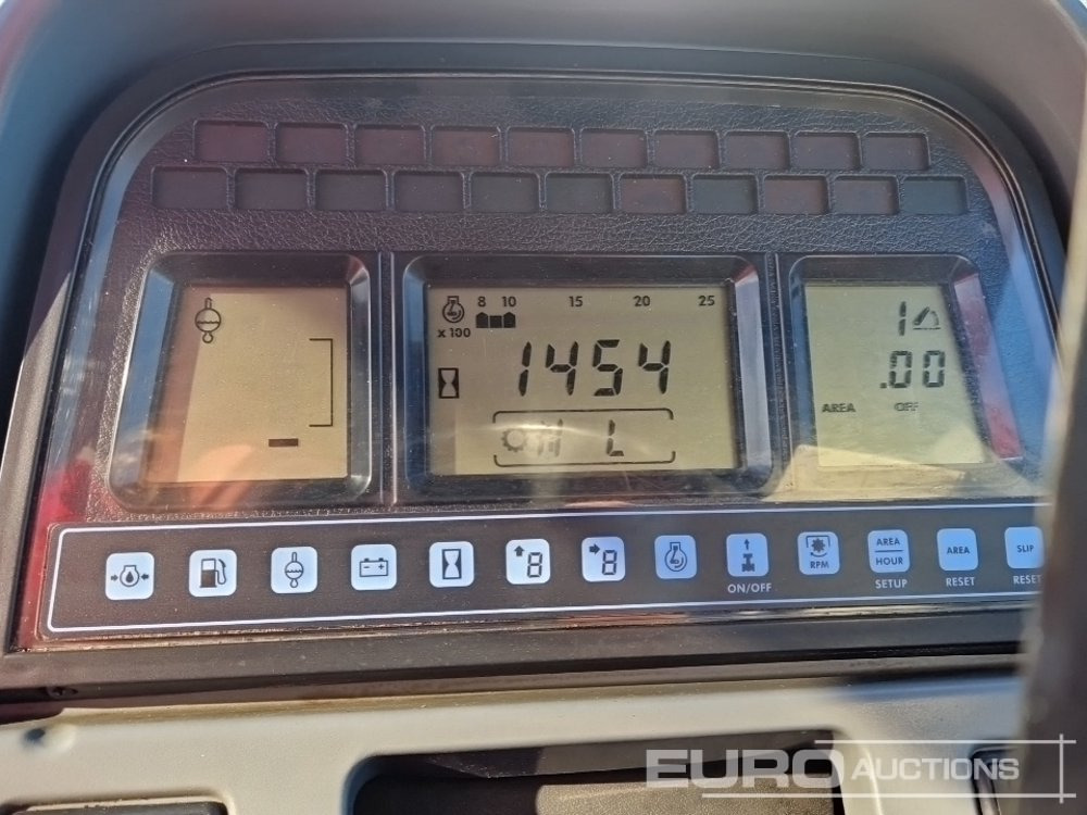 Tractor New Holland TS100: foto 36