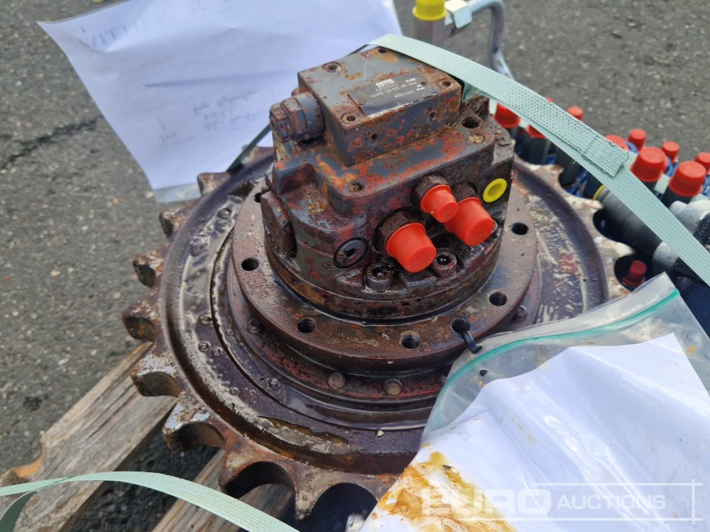 Piezas de recambio para Excavadora Spare Parts, Final Drive (2 of) Hydraulic Pump, Hydraulic Block to suit Volvo ECR25D: foto 7 Piezas de recambio para Excavadora Spare Parts, Final Drive (2 of) Hydraulic Pump, Hydraulic Block to suit Volvo ECR25D: foto 7