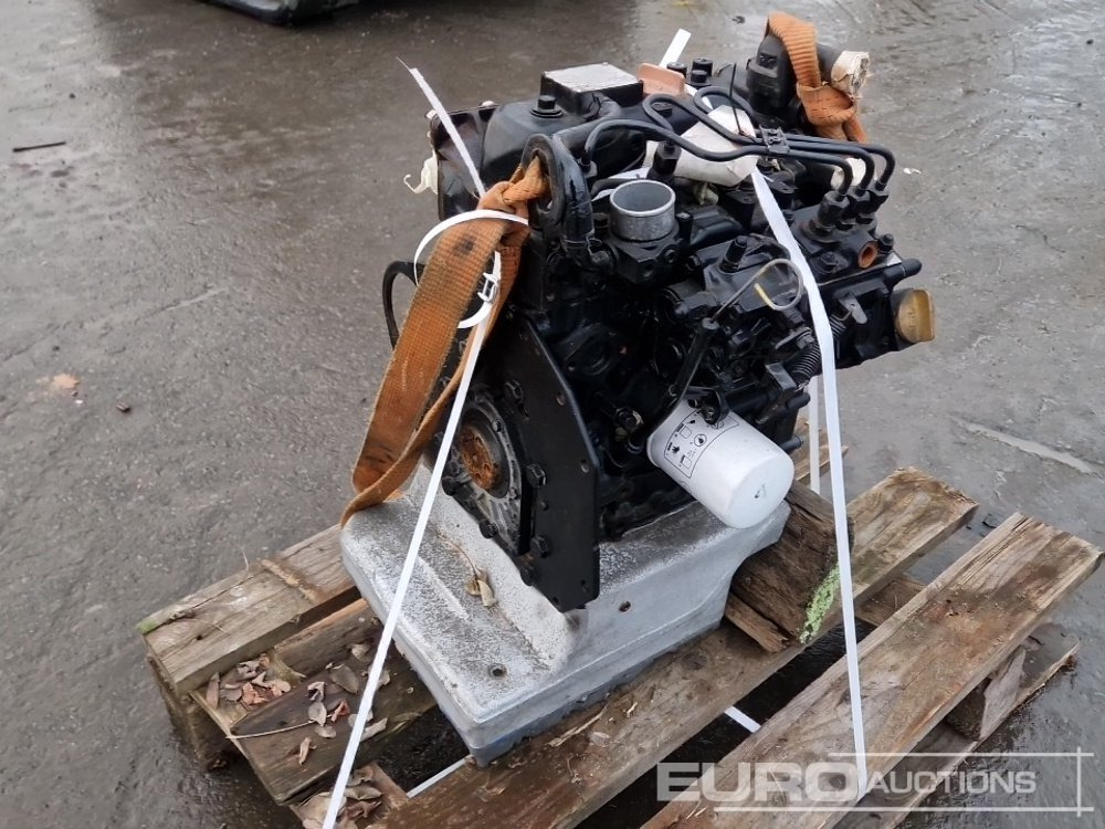 Yanmar 3TNE 3 Cylinder Diesel Engine - Motor: foto 1 Yanmar 3TNE 3 Cylinder Diesel Engine - Motor: foto 1