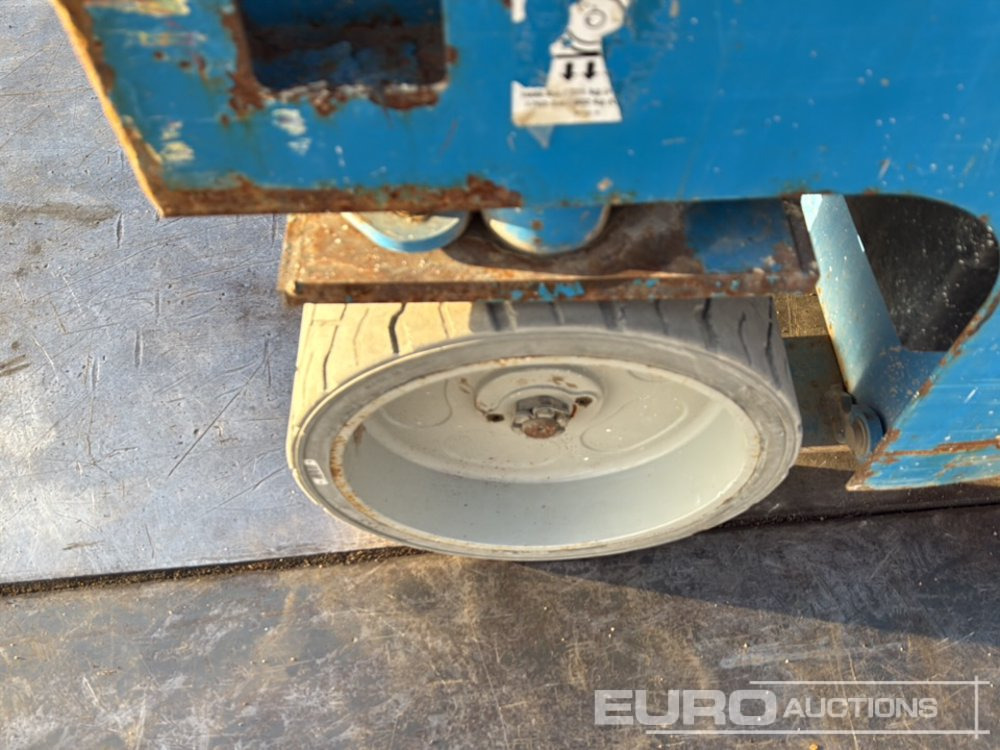 Plataforma elevadora 2011 Genie GS2032: foto 11 Plataforma elevadora 2011 Genie GS2032: foto 11