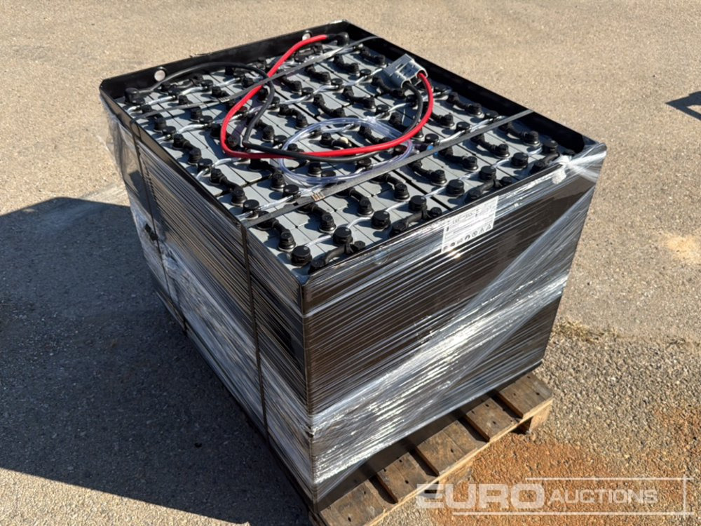 2023 80Volts 775 Ah Battery / Batería de Tracción, 80volts 775AH - Equipo de construcción: foto 1 2023 80Volts 775 Ah Battery / Batería de Tracción, 80volts 775AH - Equipo de construcción: foto 1