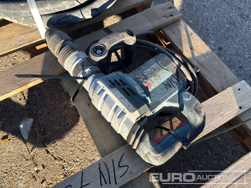 Bosh Electric Hammer - Equipo de construcción: foto 2 Bosh Electric Hammer - Equipo de construcción: foto 2