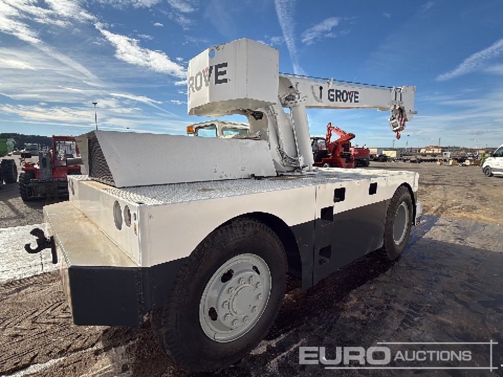 Grove 4x2 Crane, Stabilisers - Autogrúa: foto 5 Grove 4x2 Crane, Stabilisers - Autogrúa: foto 5