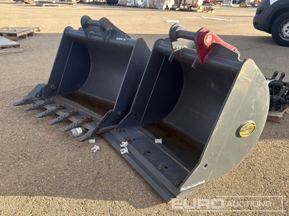 Strickland 36" & 30" Digging Buckets 45mm Pin to suit CAT 305 Excavator - Cazo: foto 1 Strickland 36" & 30" Digging Buckets 45mm Pin to suit CAT 305 Excavator - Cazo: foto 1