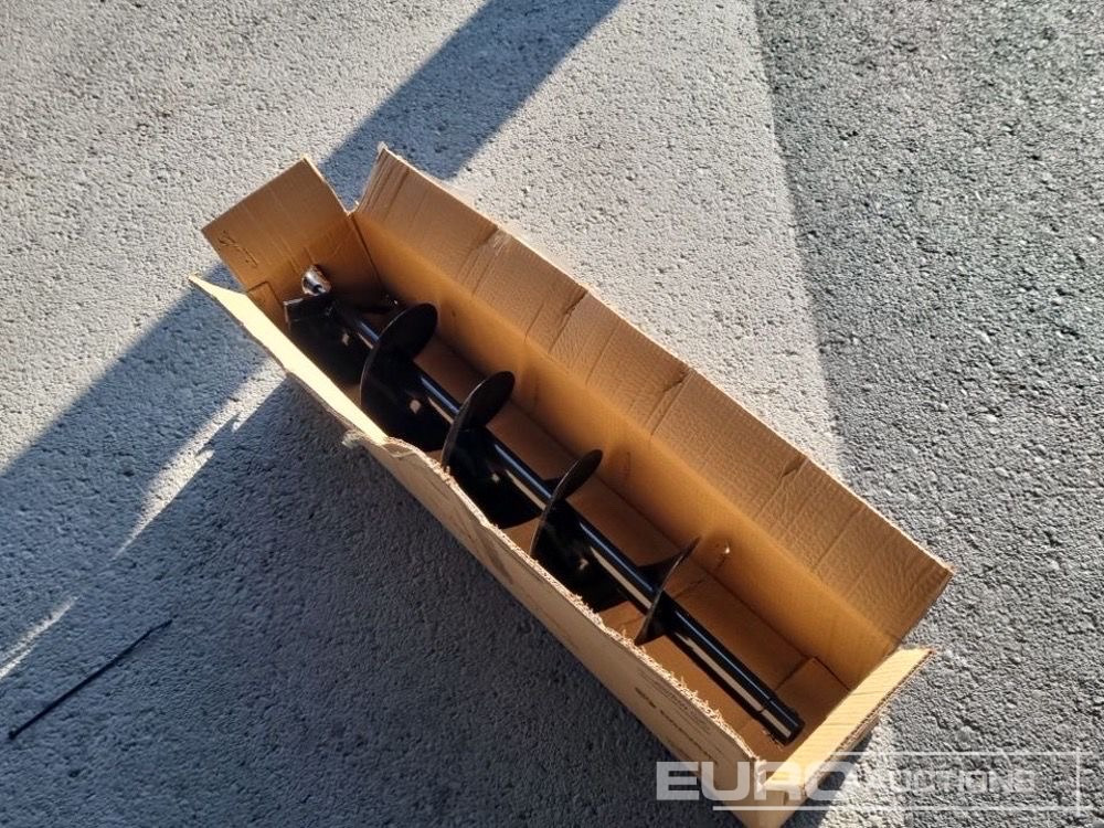 Unused Daewoo 200x1000mm Drill to suit Daewoo DAEA520-B Earth Auger (2 of) / Barrena para ahoyadora - Equipo de construcción: foto 1 Unused Daewoo 200x1000mm Drill to suit Daewoo DAEA520-B Earth Auger (2 of) / Barrena para ahoyadora - Equipo de construcción: foto 1