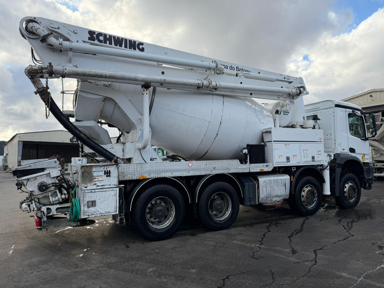 Camion mixo-pompe Mercedes Arocs 3540 EY-194-EP - Bomba de hormigón: foto 5 Camion mixo-pompe Mercedes Arocs 3540 EY-194-EP - Bomba de hormigón: foto 5