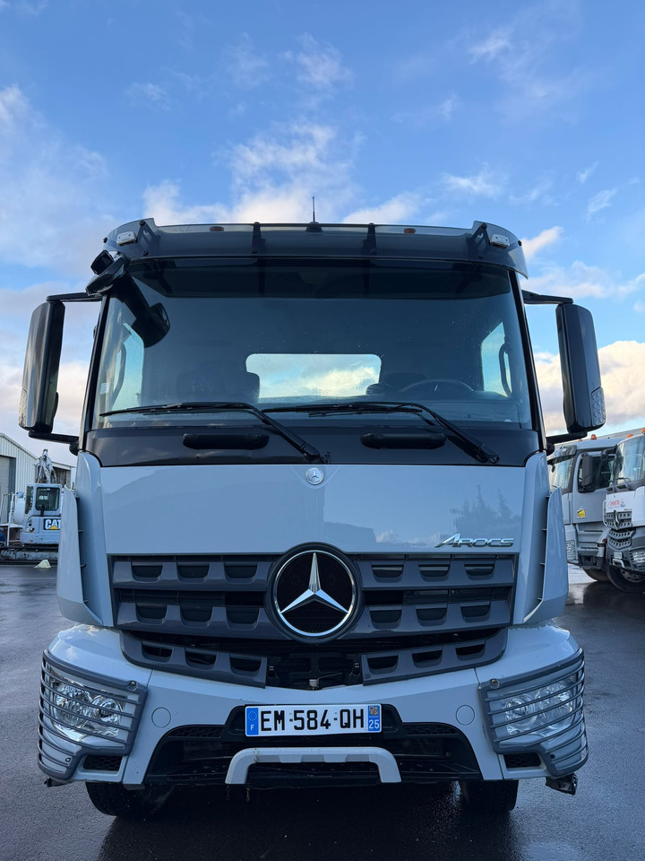 Camion porteur bi-benne EM-584-QH - Camión volquete: foto 1 Camion porteur bi-benne EM-584-QH - Camión volquete: foto 1