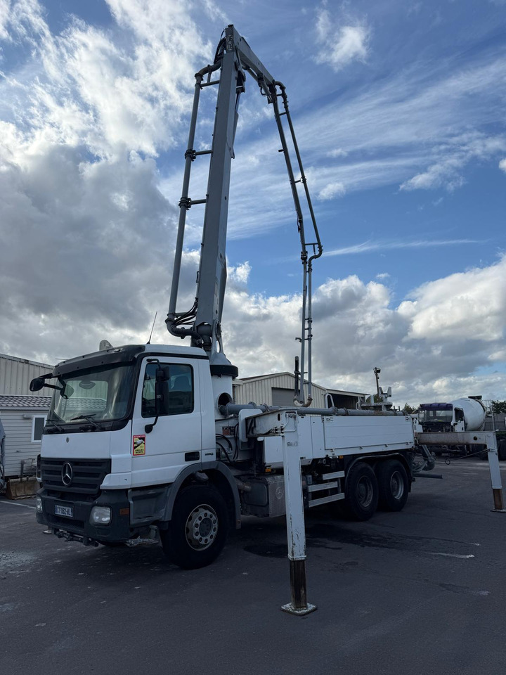 Pompe à béton Schwing 34m avec cabine Mercedes Benz Actros CT-062-WL Année 2008 - Bomba de hormigón: foto 2 Pompe à béton Schwing 34m avec cabine Mercedes Benz Actros CT-062-WL Année 2008 - Bomba de hormigón: foto 2