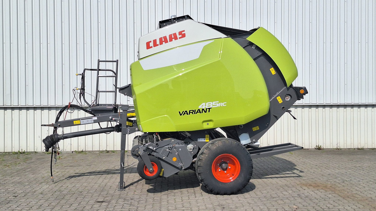 Claas Variant 485 RC - Maquinaria de henificación: foto 1 Claas Variant 485 RC - Maquinaria de henificación: foto 1