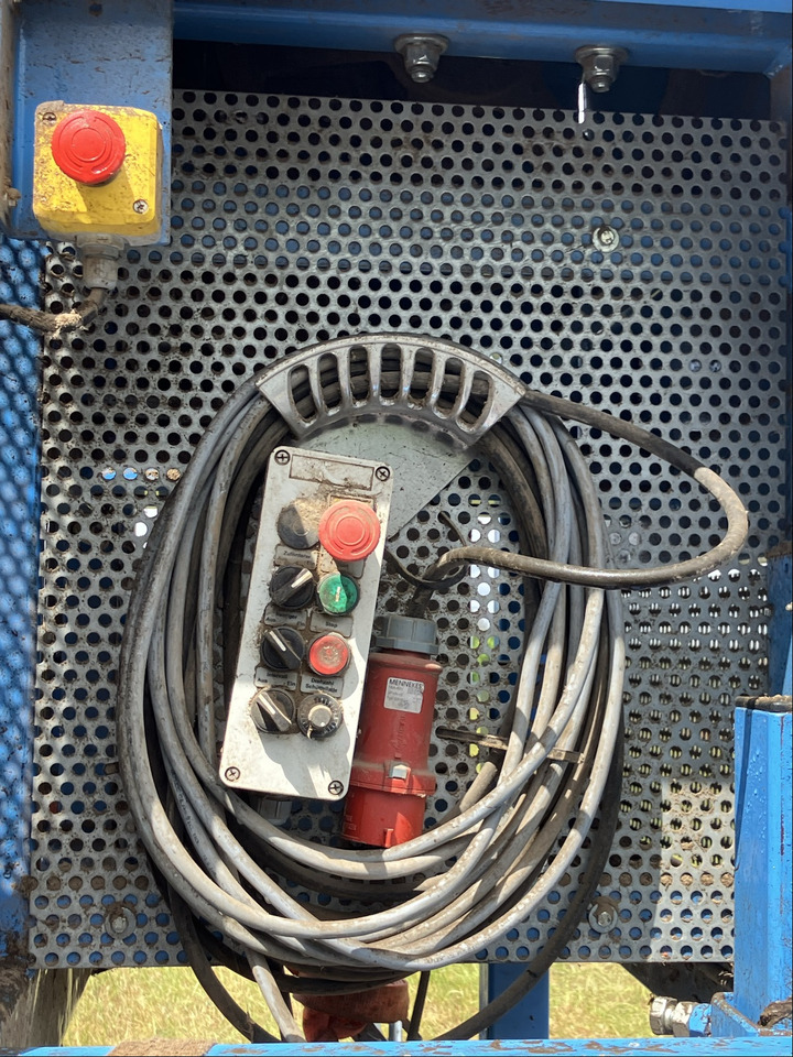 Euro-Jabelman JKS 165-4 Alpha - Cosechadora: foto 2 Euro-Jabelman JKS 165-4 Alpha - Cosechadora: foto 2