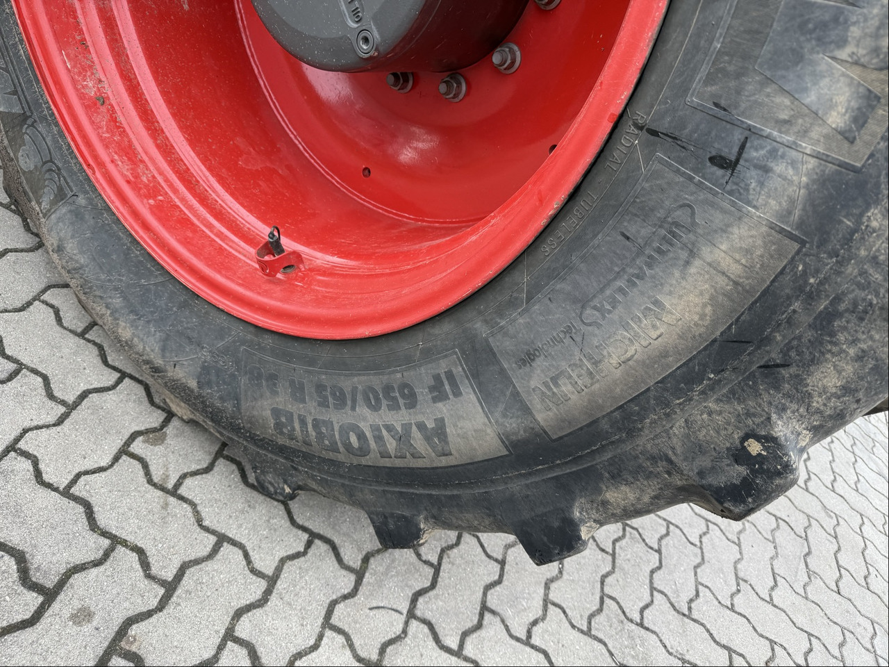 Fendt 1042 Vario Gen2 ProfiPlus - Tractor: foto 5 Fendt 1042 Vario Gen2 ProfiPlus - Tractor: foto 5