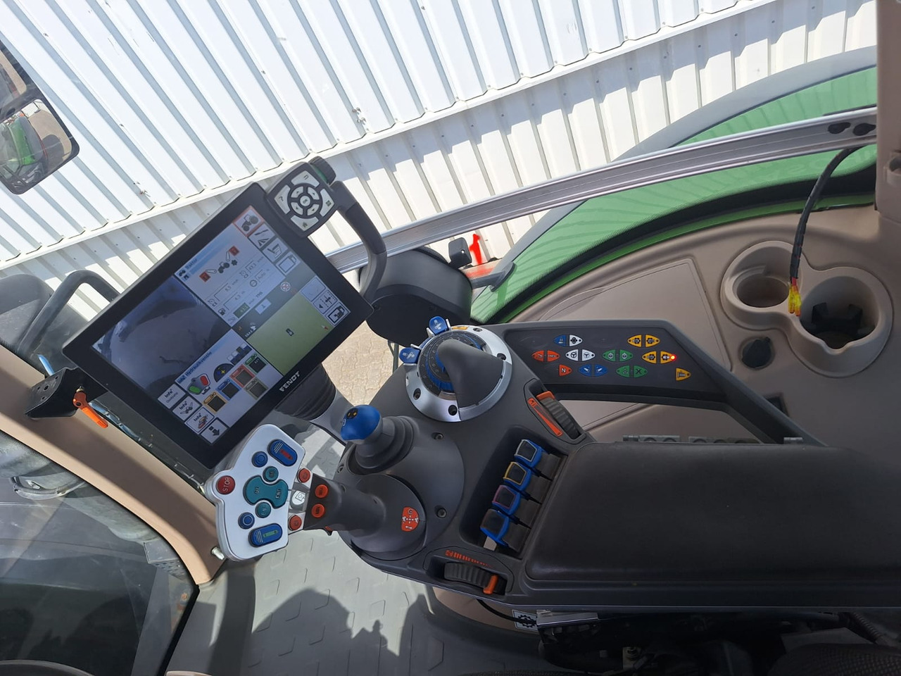 Fendt 1042 Vario S4 ProfiPlus - Tractor: foto 5 Fendt 1042 Vario S4 ProfiPlus - Tractor: foto 5