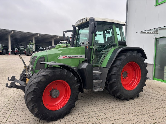 Fendt 714 Vario - Tractor: foto 1 Fendt 714 Vario - Tractor: foto 1