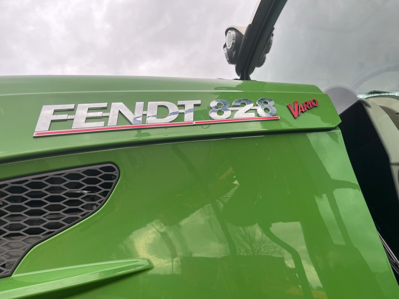Fendt 828 Vario ProfiPlus Garantie - Tractor: foto 3 Fendt 828 Vario ProfiPlus Garantie - Tractor: foto 3