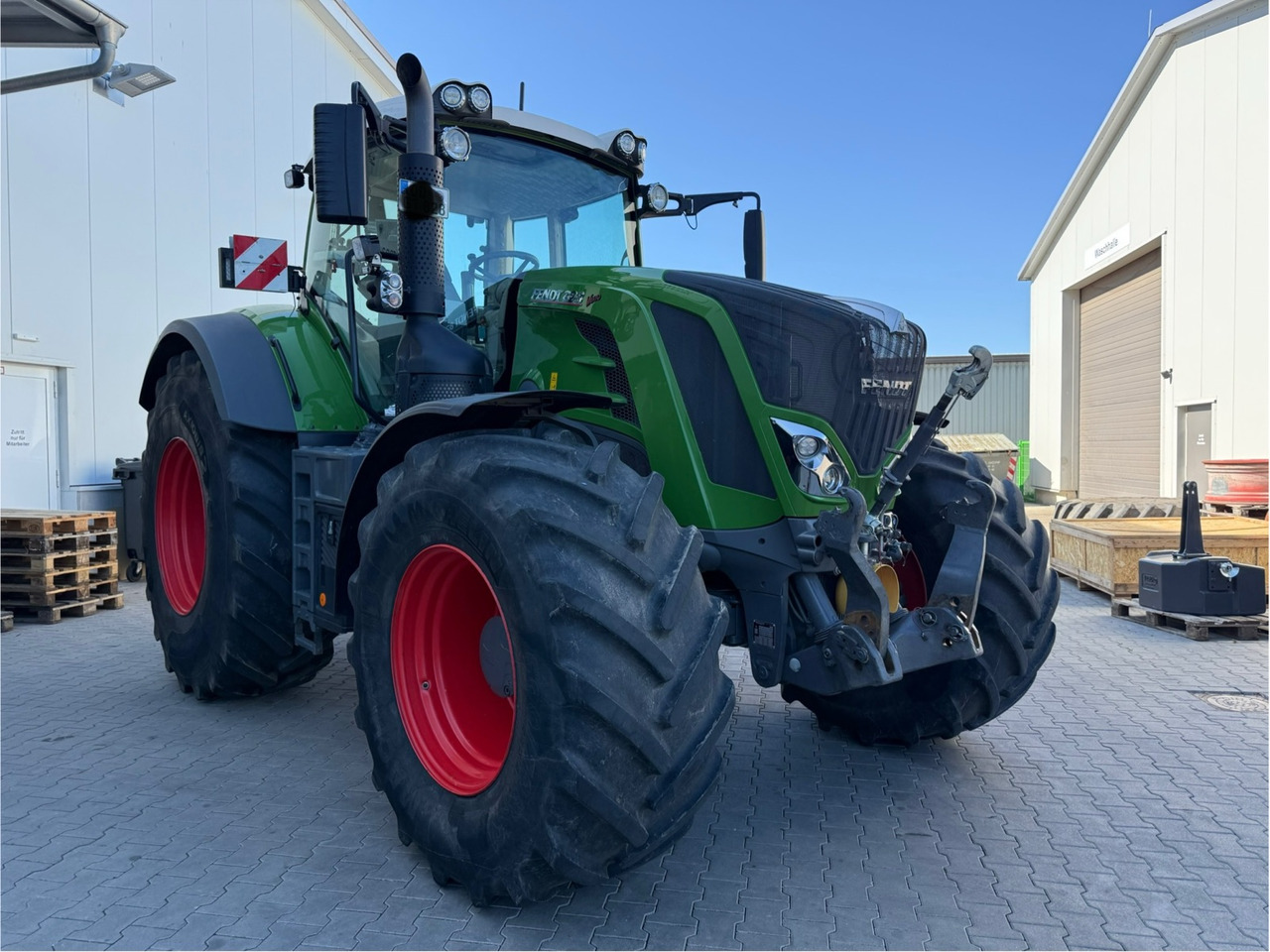 Fendt 828 Vario ProfiPlus Motor NEU - Tractor: foto 1 Fendt 828 Vario ProfiPlus Motor NEU - Tractor: foto 1