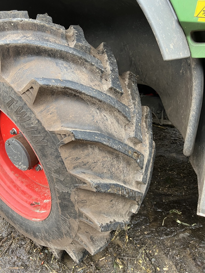 Fendt Katana 65 - Cosechadora de forraje: foto 2 Fendt Katana 65 - Cosechadora de forraje: foto 2