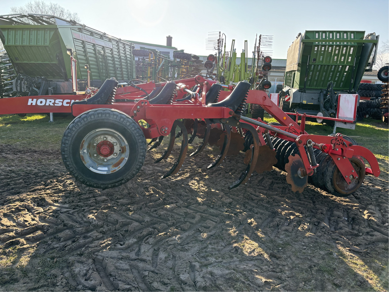 Horsch Terrano 5 FX - Cultivador: foto 1 Horsch Terrano 5 FX - Cultivador: foto 1
